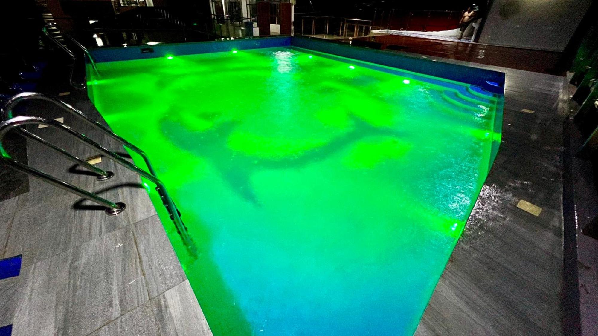 Sky Garden Hotel Coron Kültér fotó